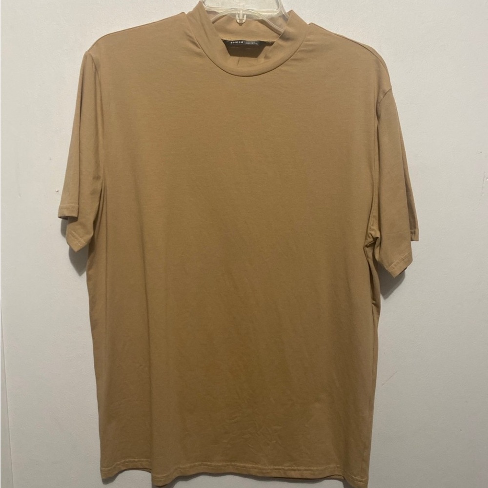 SHEIN mens Tshirt